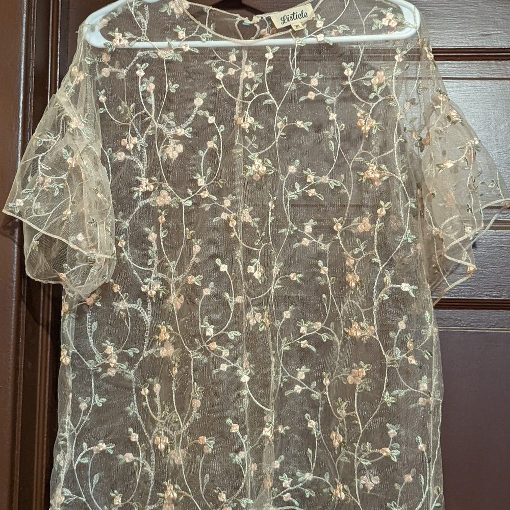 Floral embroidered top